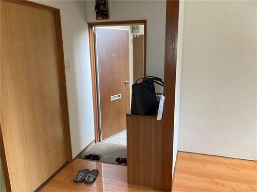 矢野アパート101の玄関