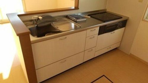 プルミエ Bのキッチン