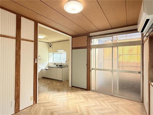 兵庫県高砂市伊保崎4丁目(一戸建)の賃貸物件の居間