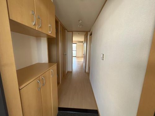 マウントック・レオの玄関