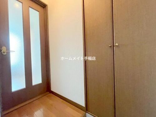 北海道札幌市手稲区前田二条11丁目(アパート)の賃貸物件の玄関