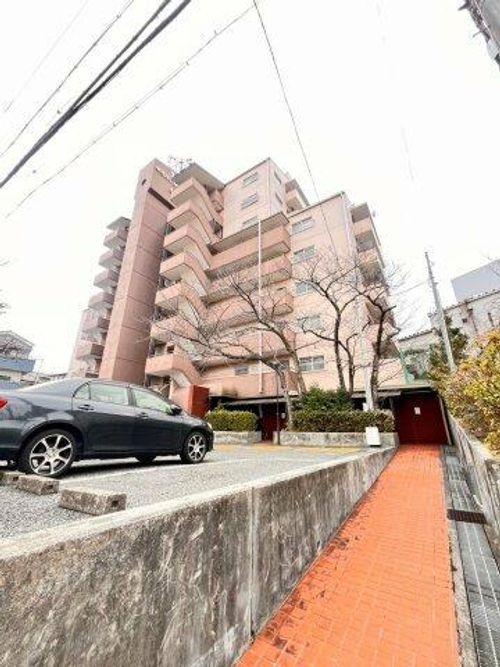 ネオハイツ垂水の外観