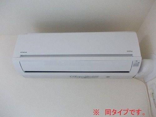 メゾン・レゾナンス IIの居間