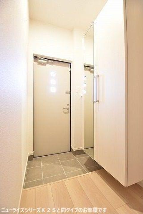 メゾン・レゾナンス Iの玄関