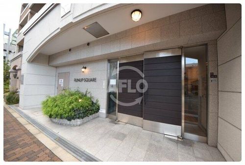 ラナップスクエア上本町の玄関