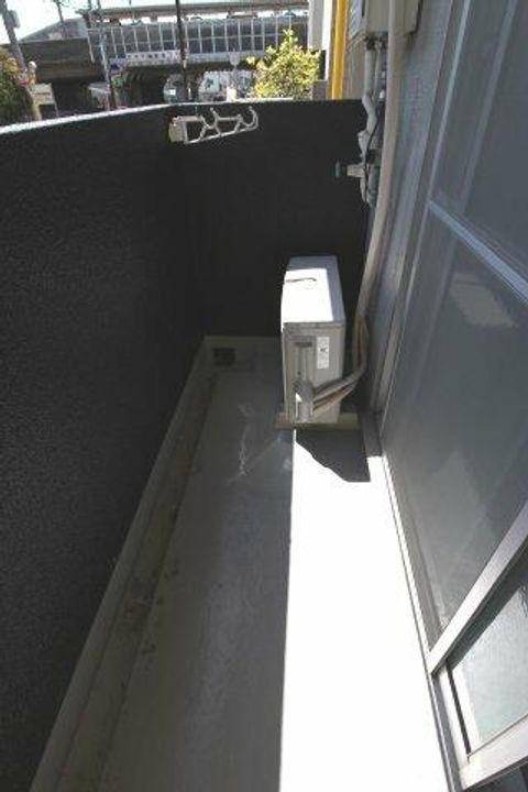 ジュネス人丸の内装