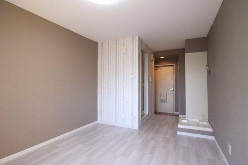 ジュネス人丸のその他画像