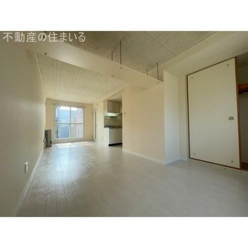 カサデューク澄川82の内装