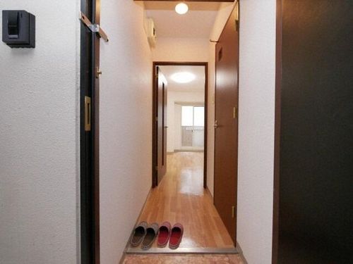 北海道札幌市中央区南四条西11丁目(マンション)の賃貸物件の玄関