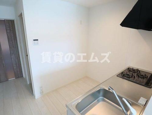 ヴェルジュ博多レジデンシャルスイートのキッチン