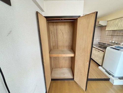 若草マンションの内装