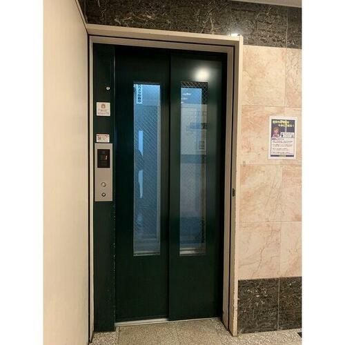 カハラコートファーストの玄関