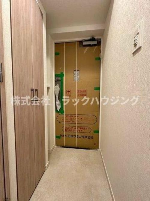 スプランディッド梅田グランノースの玄関