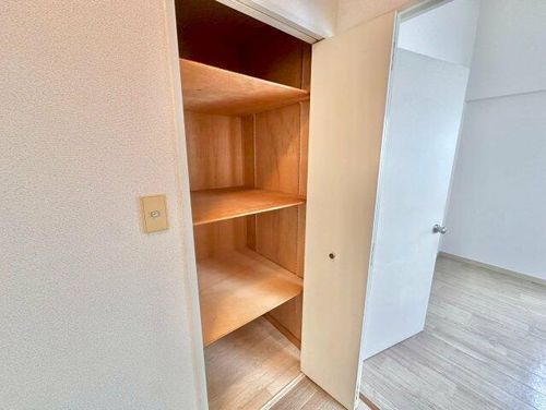 シャトー高見の里の内装