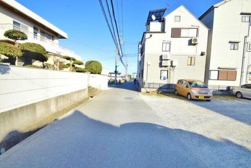 ハイツコニファーの周辺