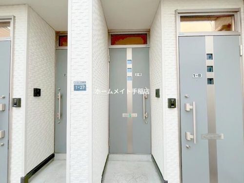 北海道札幌市手稲区前田十条14丁目(アパート)の賃貸物件の玄関