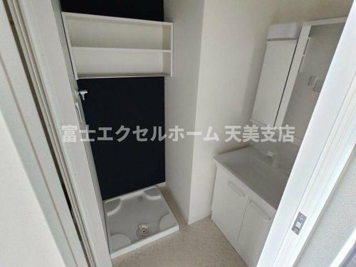 エヌエムキャトフヴァンヌフの内装