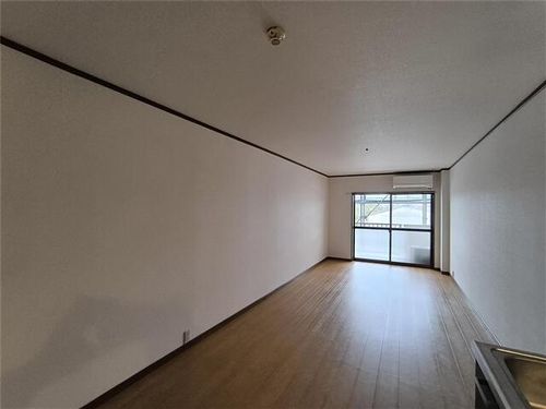 北原ビル202の居間