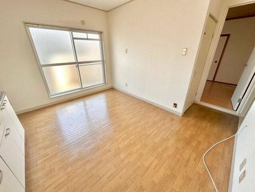 第2岡本ハイツの居間