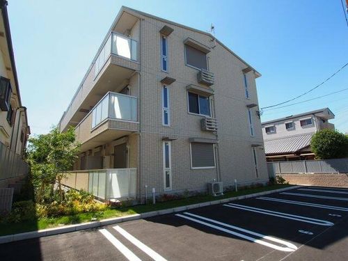 リ エストⅡの外観