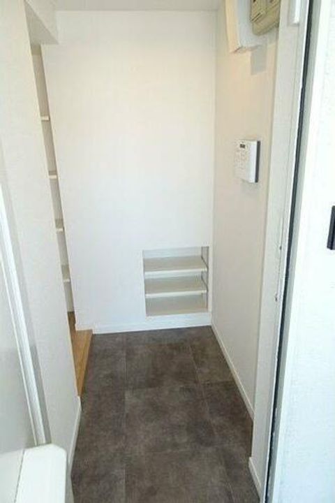 サンヒル上地の玄関