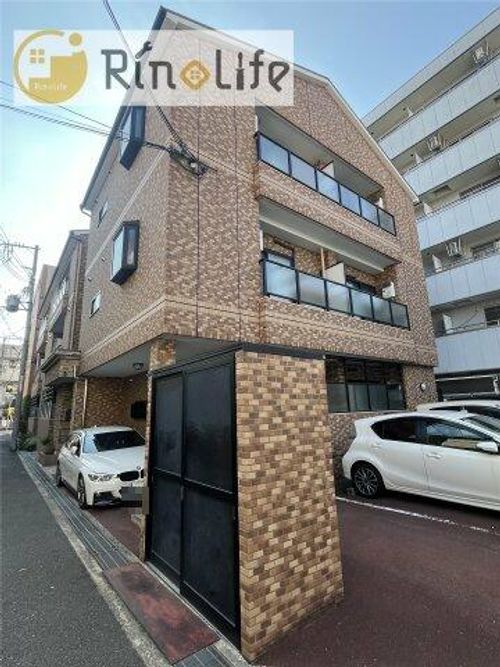 シャルマンペイサージュの外観