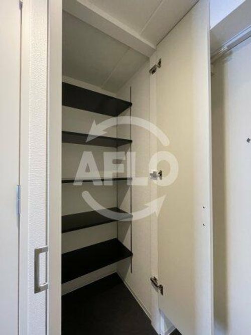 セレニテ難波グランデノールの内装