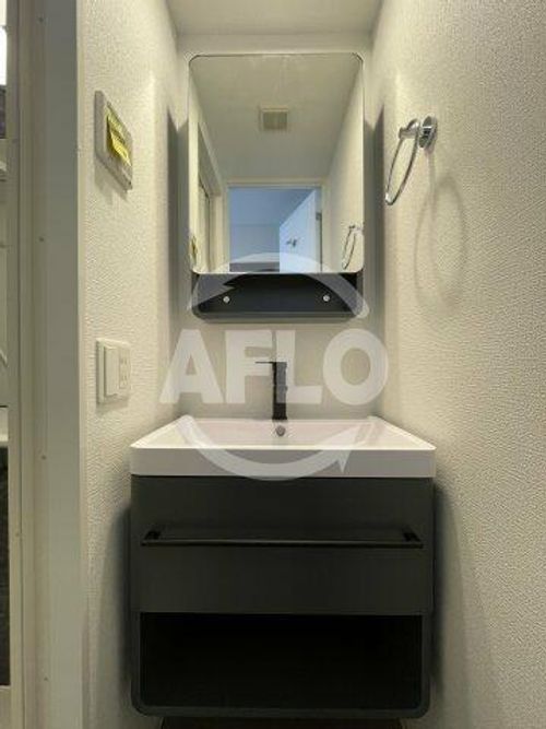 セレニテ難波グランデノールの内装