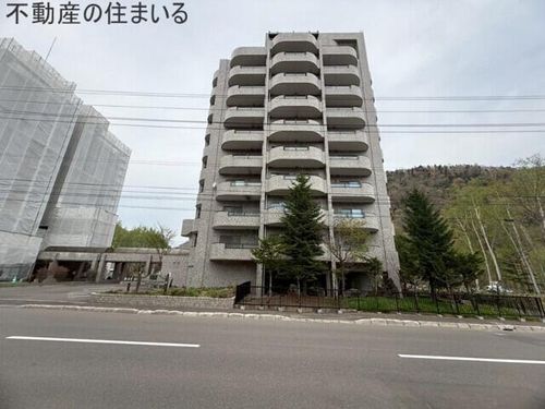 ライオンズマンション札幌定山渓弐番館の外観