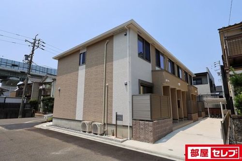 ケイ・ブラン203の外観