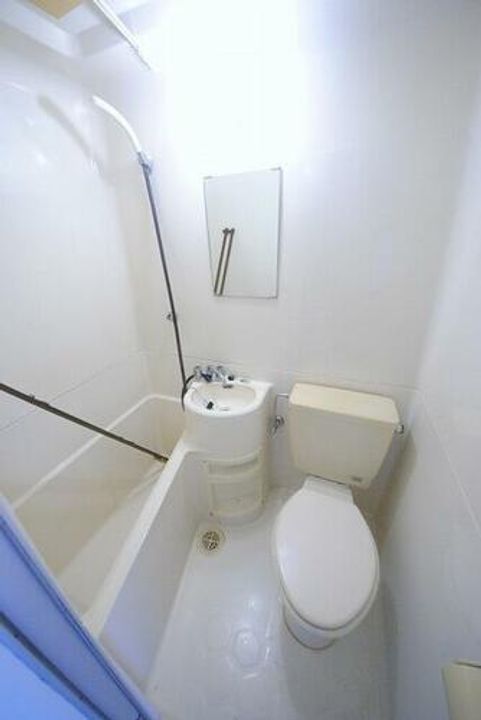 シャンブル伊川の風呂