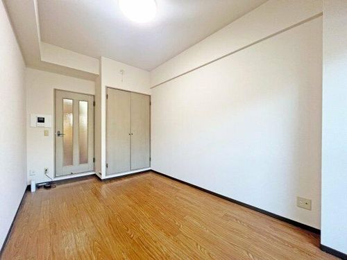 リヴェールチエ106の居間