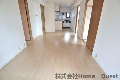 大阪府大阪市平野区長吉長原西4丁目(マンション)の賃貸物件の居間