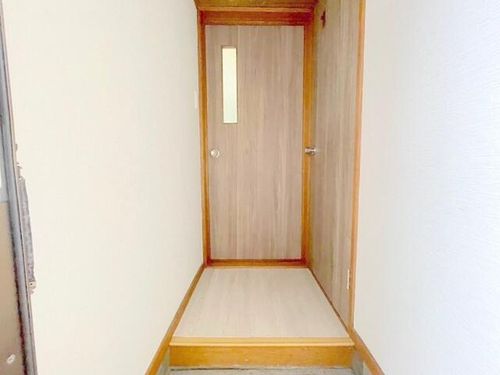 北海道札幌市手稲区富丘二条3丁目(アパート)の賃貸物件の玄関