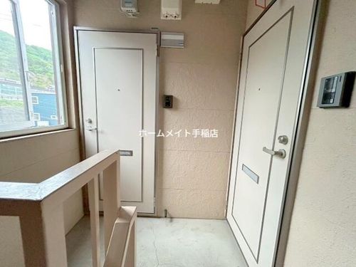 北海道札幌市手稲区西宮の沢五条1丁目(アパート)の賃貸物件の玄関