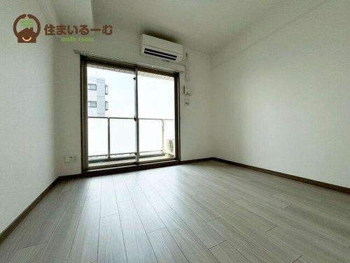 大阪府大阪市都島区都島中通1丁目(マンション)の賃貸物件の居間