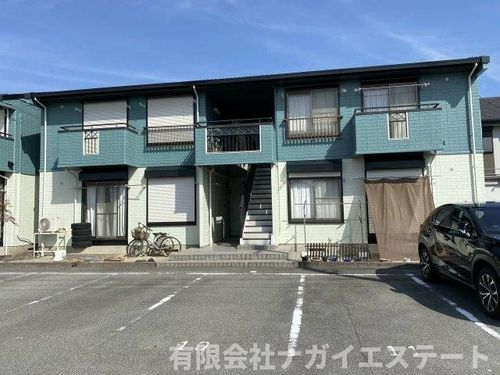 ロイヤルハイツⅡ102の外観