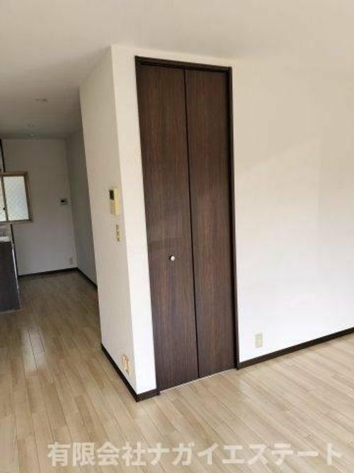 ロイヤルハイツⅡ102の内装