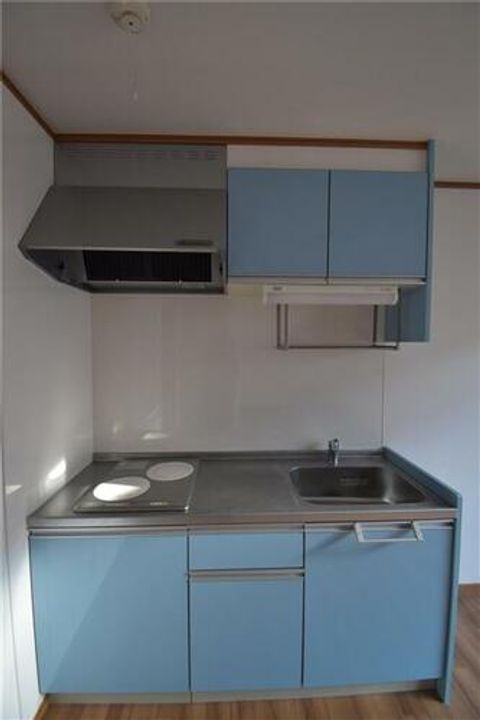 クレールベルヴィル立花BB202のキッチン