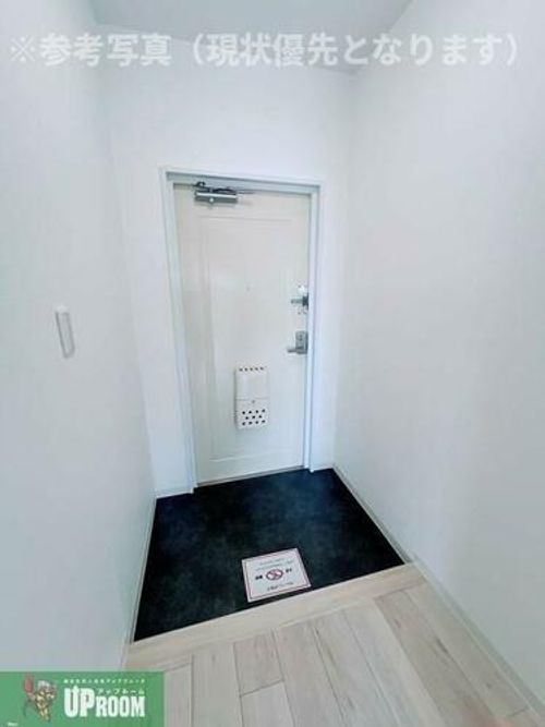 アーバンドエル西春駅前の玄関