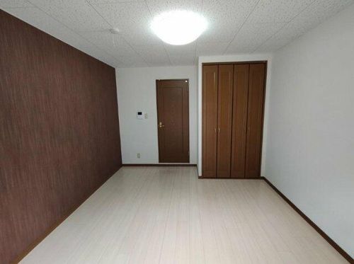 大阪府河内長野市南貴望ケ丘(アパート)の賃貸物件の居間