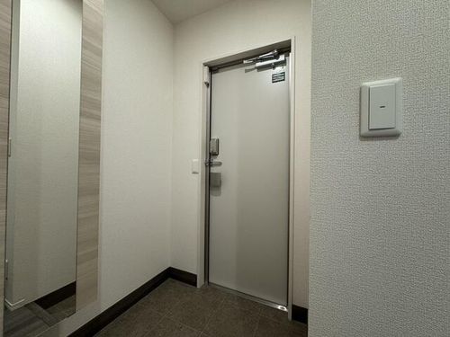 グルーヴィフィールドの玄関