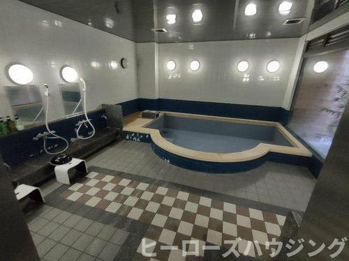 モテナプリーズ(シェアハウス)の風呂