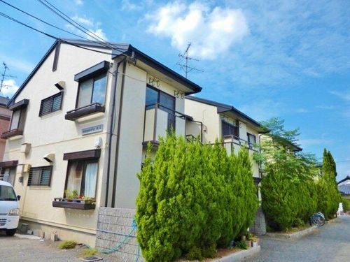 コスモハイツ内本の外観