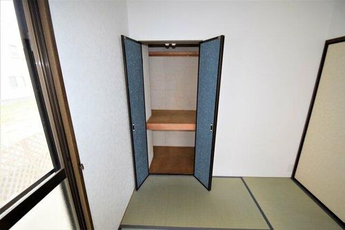 コスモハイツ内本の内装