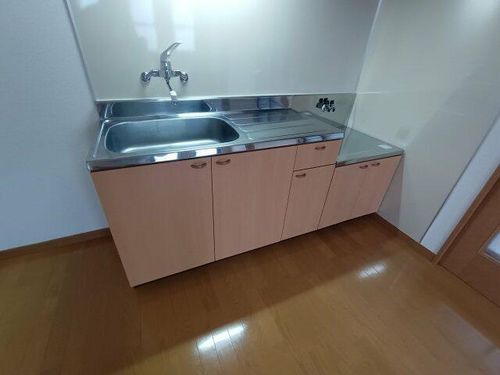 日之出丸太コーポⅡ101のキッチン