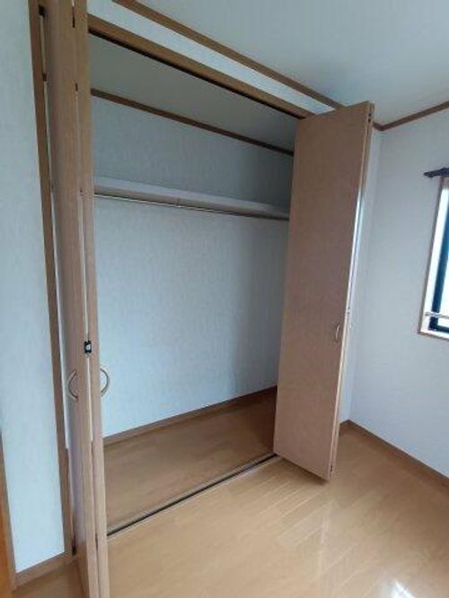 日之出丸太コーポⅡ101の内装