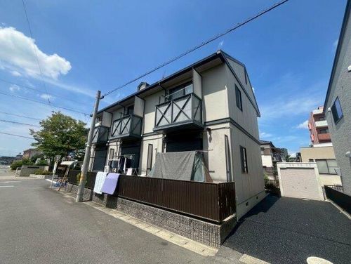 ルミエール神山の外観