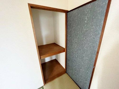 白洗舎ビルの内装