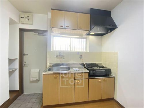 MJハイツ東別府のキッチン